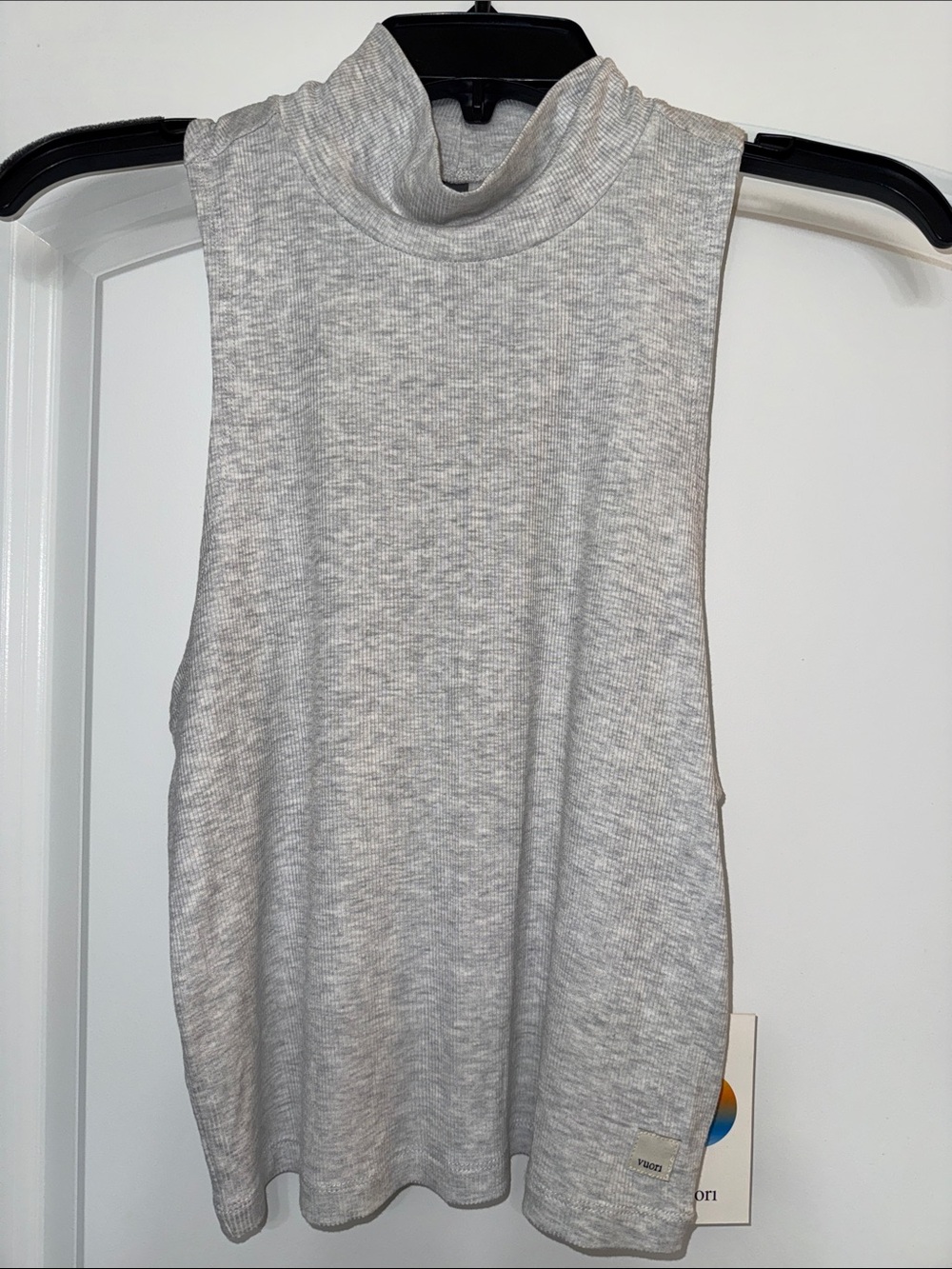NWT Vuori Cove Funnel Neck Tank
